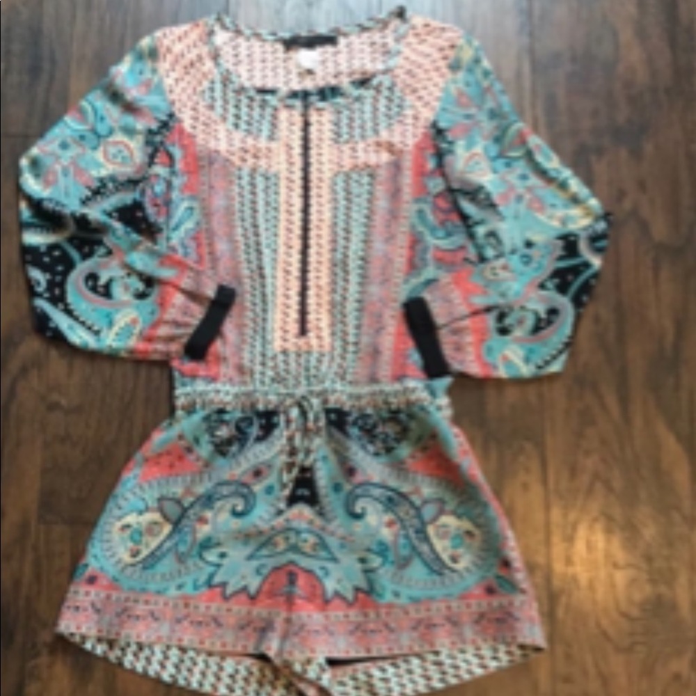 BCBG Max Azria romper size Small